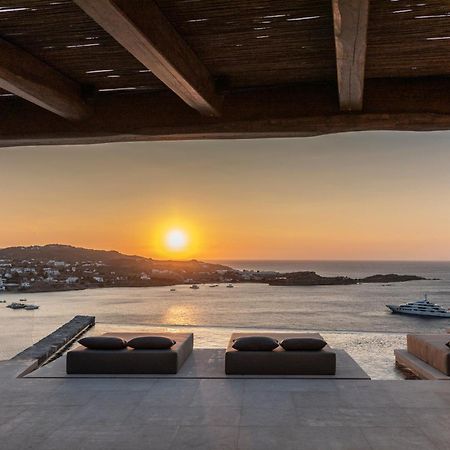 The Skyvilla Mykonos - A Landmark Property With Breathtaking Views Of The Psarou Bay Mykonos Town Zewnętrze zdjęcie