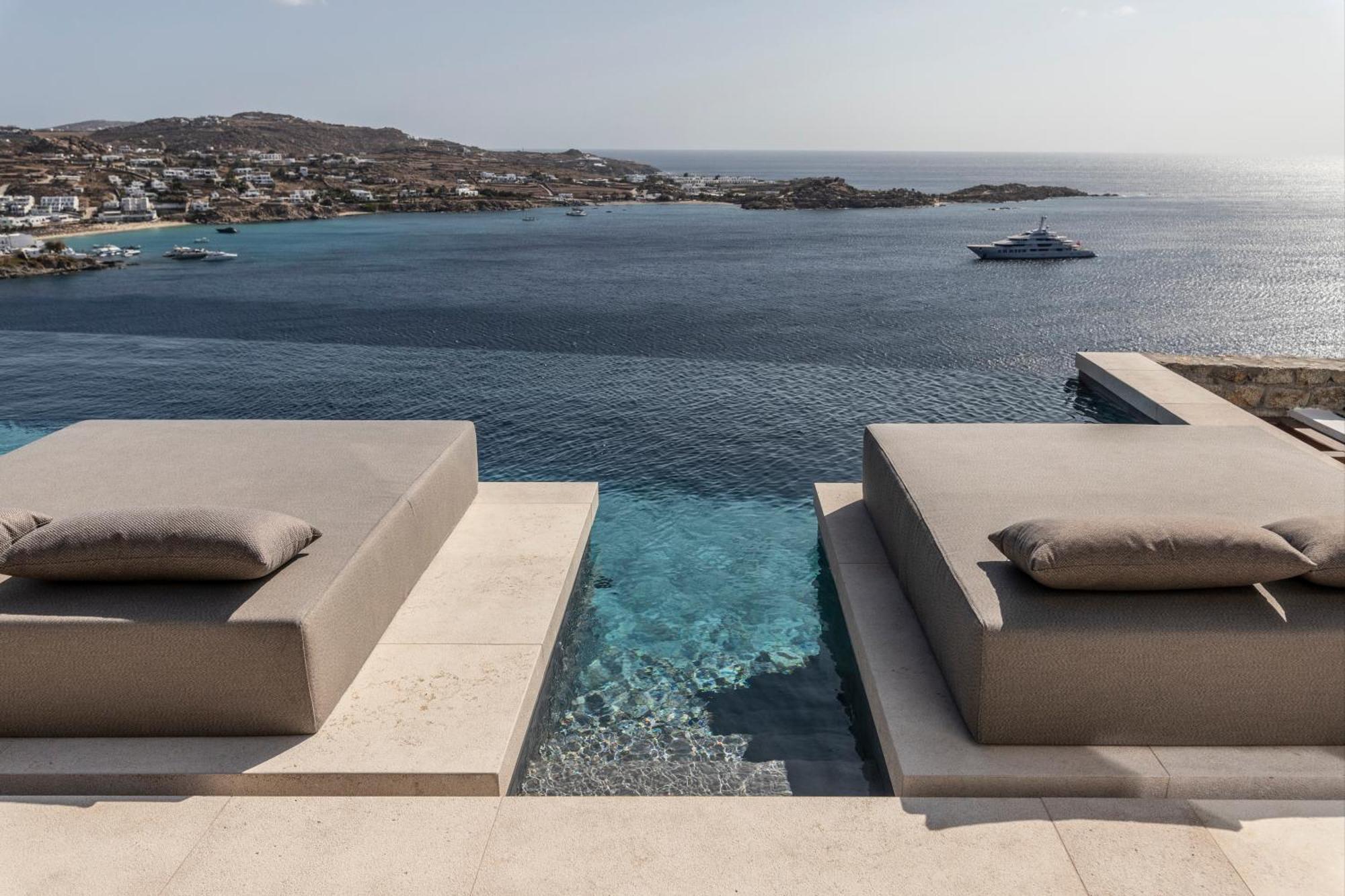 The Skyvilla Mykonos - A Landmark Property With Breathtaking Views Of The Psarou Bay Mykonos Town Zewnętrze zdjęcie